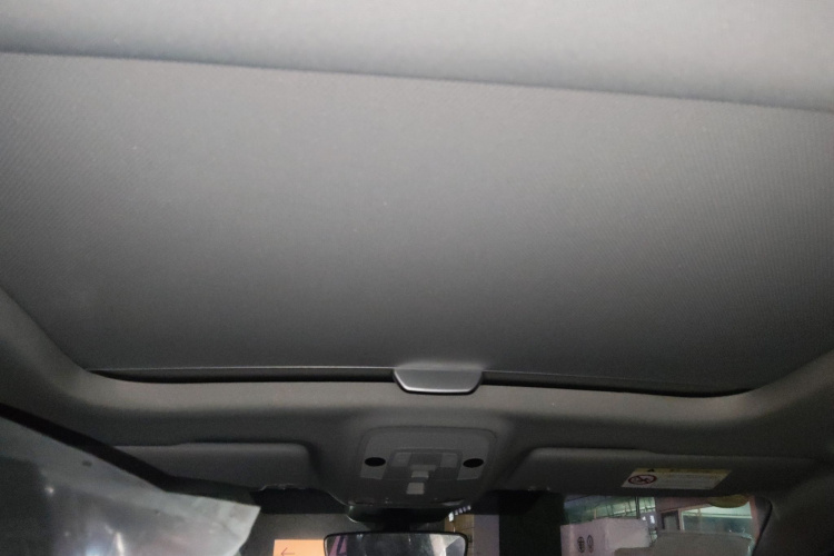 奥迪Q2L 2025款 35TFSI 时尚动感型中控内饰22