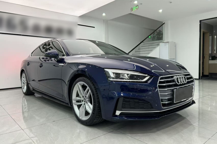 奥迪A5 2019款 Sportback 45 TFSI 时尚型车身外观6001