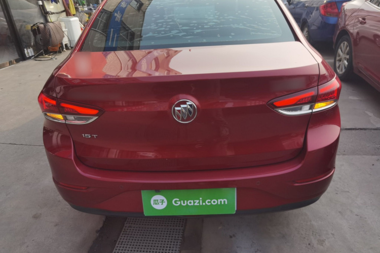 别克 英朗 2018款 15T 双离合精英型 国V车身外观6