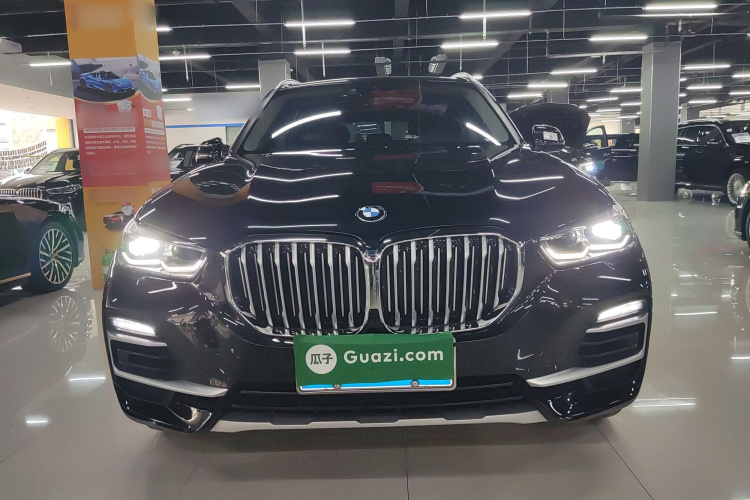 宝马X5(进口) 2021款 xDrive30i X设计套装车身外观2