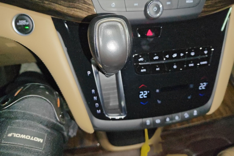 别克GL8 2017款 ES 28T 豪华型 国V局部细节18