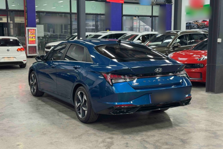 现代 伊兰特 2021款 1.5L CVT LUX尊贵版车身外观6003