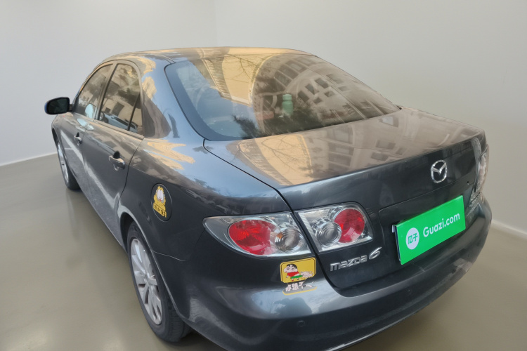 马自达6 2013款 2.0L 自动时尚型车身外观5