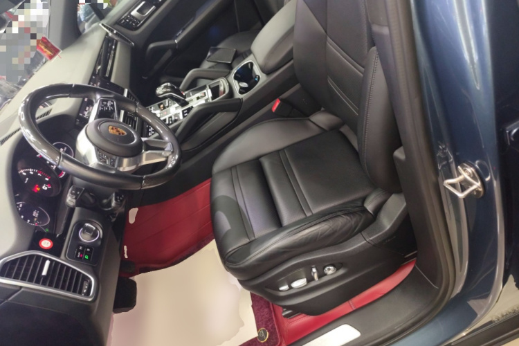 保时捷 2018款 Cayenne 3.0T中控内饰19