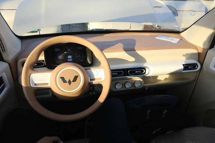 五菱汽车 宏光MINIEV 2024款 第三代 215km 青春版中控内饰12