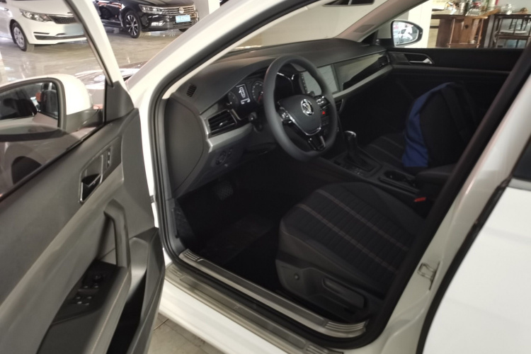 大众 朗逸 2019款 280TSI DSG舒适版 国VI中控内饰20