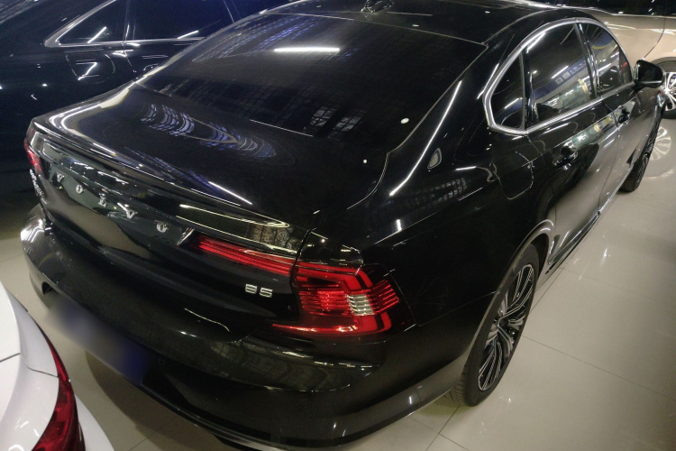 沃尔沃S90 2025款 B5 智远豪华版车身外观6005