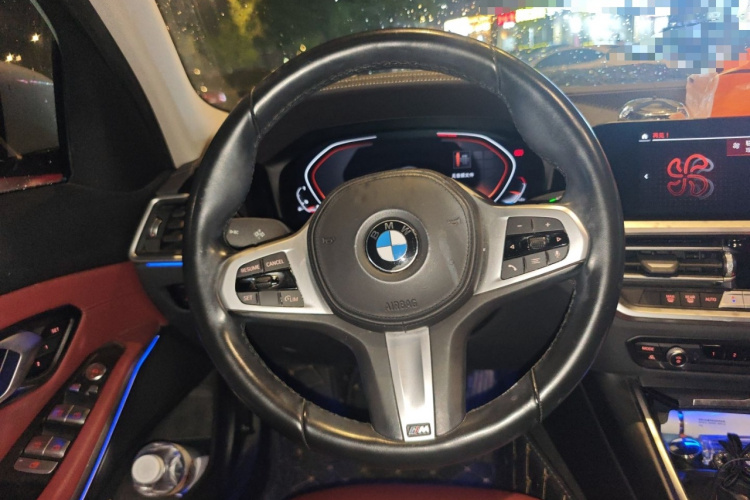 宝马3系 2022款 325i M运动套装中控内饰13