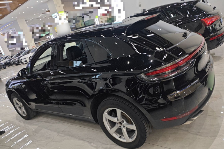 保时捷 2018款 Macan 2.0T车身外观4
