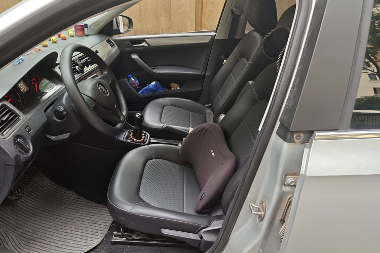 大众 桑塔纳 2015款 浩纳 1.6L 手动舒适型局部细节19