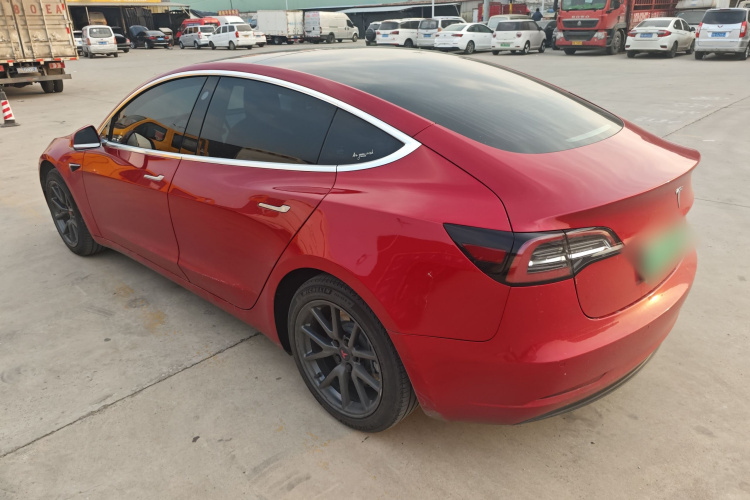 特斯拉 Model 3 2019款 标准续航后驱升级版车身外观4