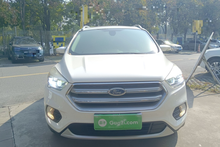 福特 翼虎 2017款 EcoBoost 180 两驱虎跃型车身外观2