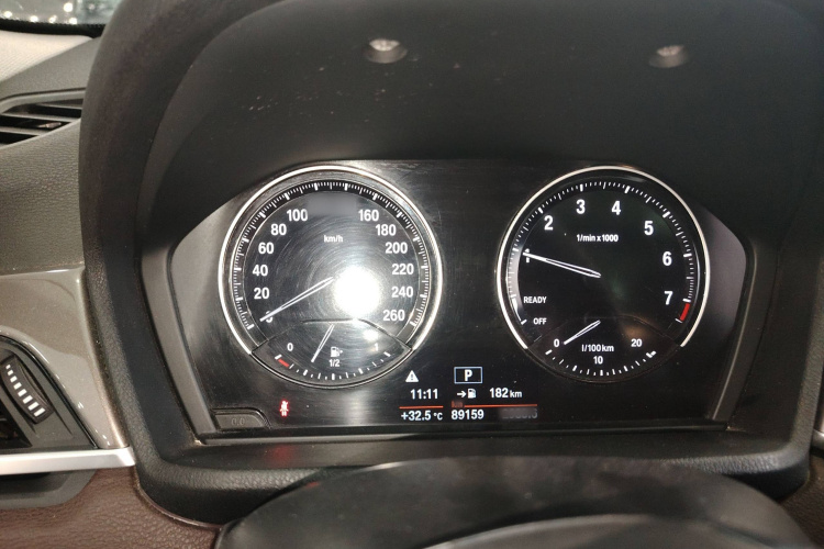 宝马X1 2019款 sDrive18Li 尊享型局部细节14