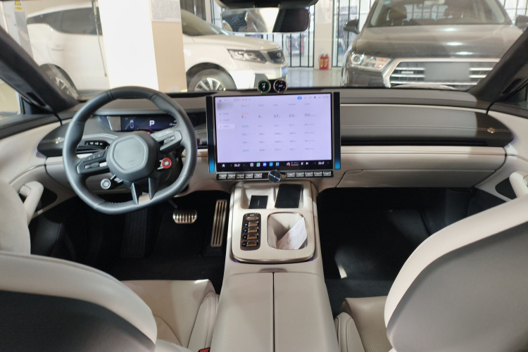 小米汽车 小米SU7 2024款 四驱超长续航高阶智驾Max版中控内饰7002