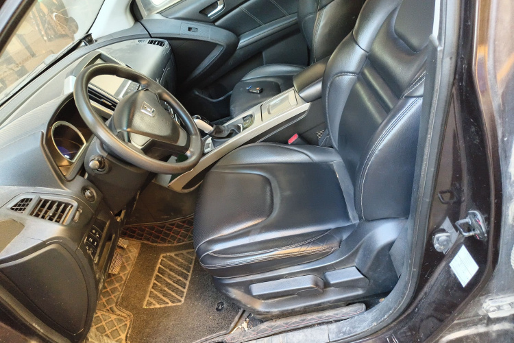 纳智捷 优6 SUV 2015款 1.8T 新创升级型中控内饰19