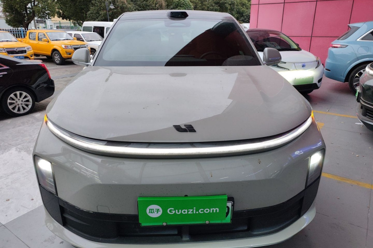 理想汽车 理想L6 2024款 Max车身外观2