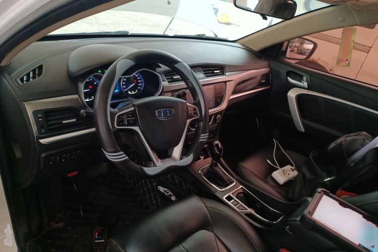 吉利汽车 帝豪 2017款 三厢百万款 1.5L CVT向上版中控内饰12