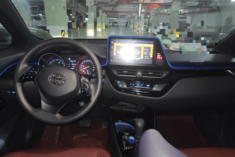 丰田 奕泽IZOA 2020款 2.0L 奕享版中控内饰12