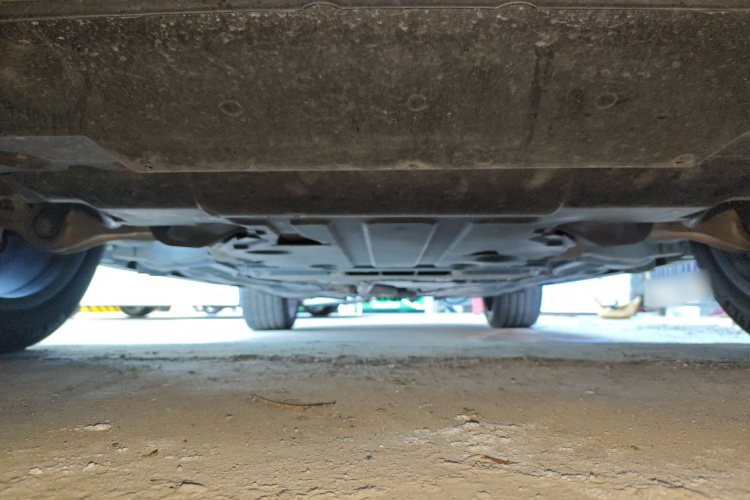 奔驰GLE AMG 2022款 AMG GLE 53 4MATIC+局部细节9008