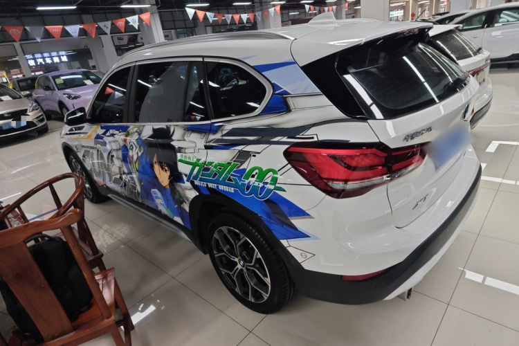 宝马X1 2020款 sDrive20Li 尊享型车身外观4