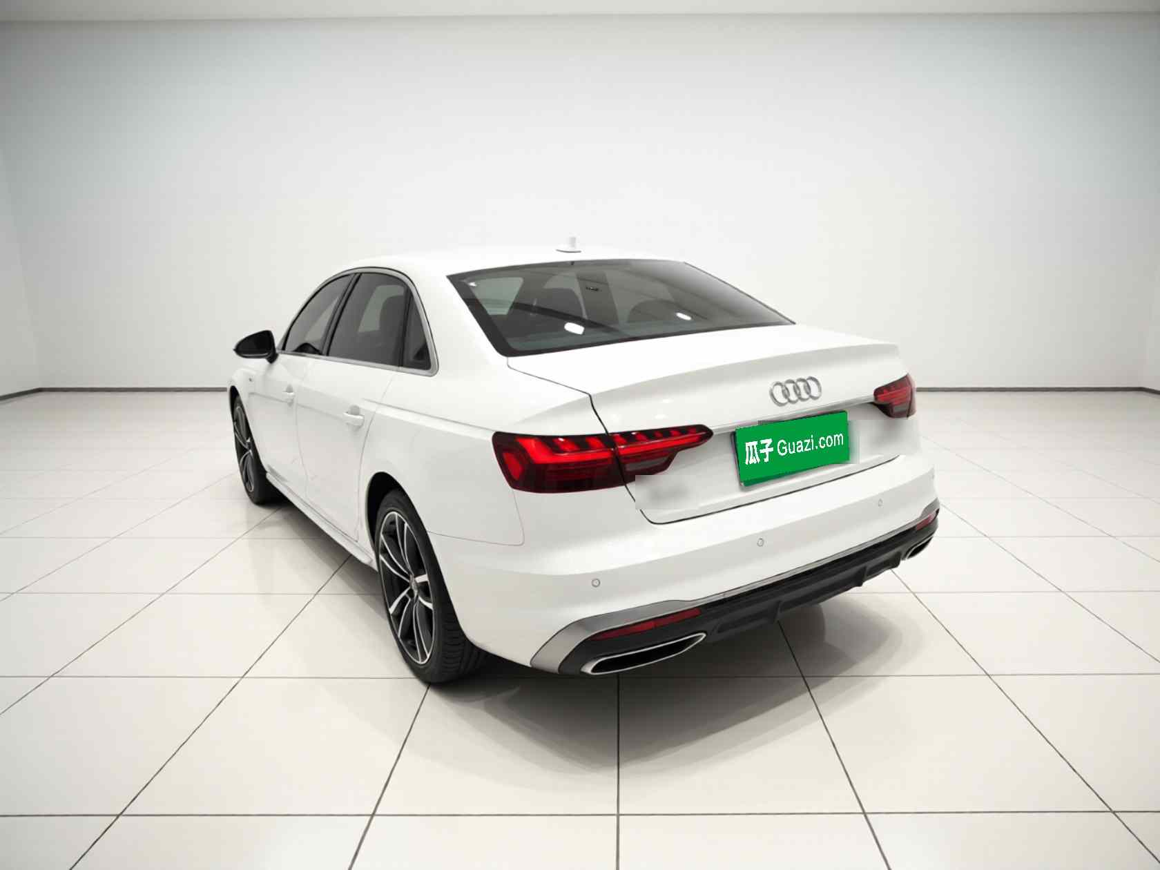 奥迪A4L 2024款 40 TFSI 时尚动感型(3)