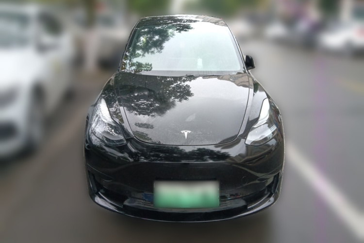 特斯拉 Model 3 2021款 标准续航后驱升级版车身外观2
