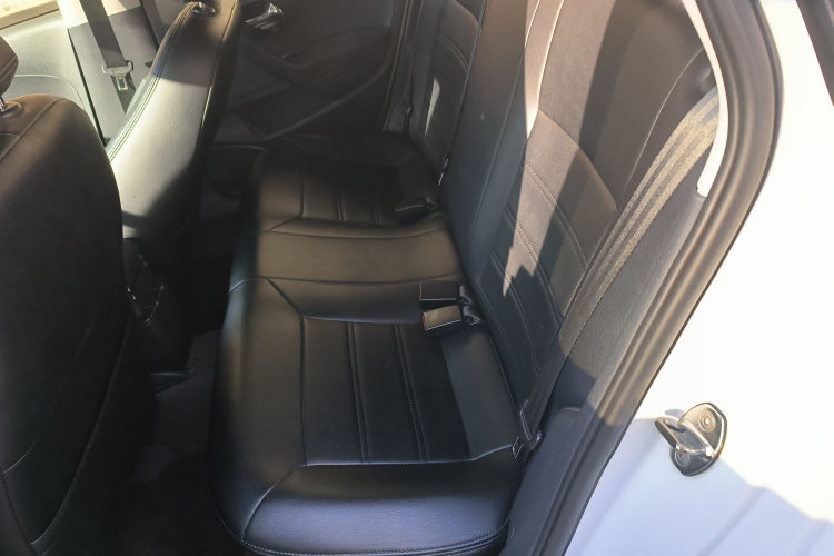 大众 Polo 2016款 1.4L 手动风尚型中控内饰21