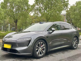 鸿蒙智行 智界R7 2024款 纯电 736km UItra