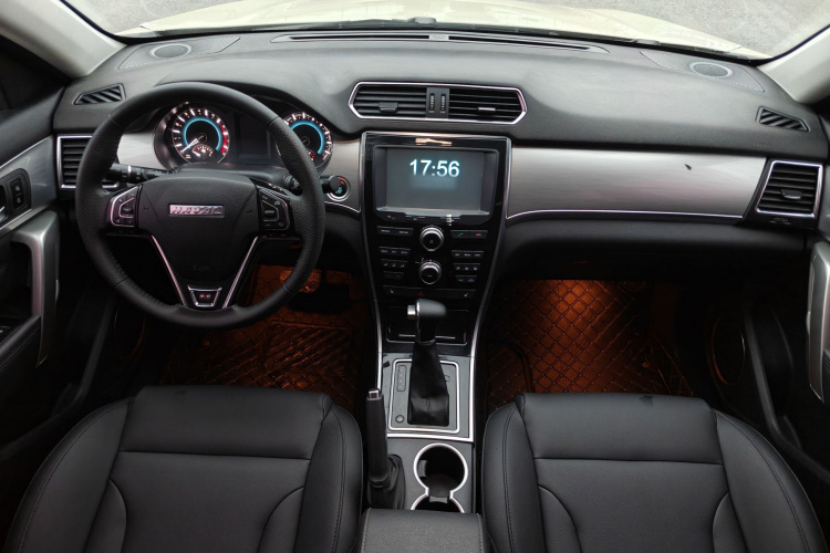 哈弗H2 2016款 红标 1.5T 自动两驱精英型中控内饰7003