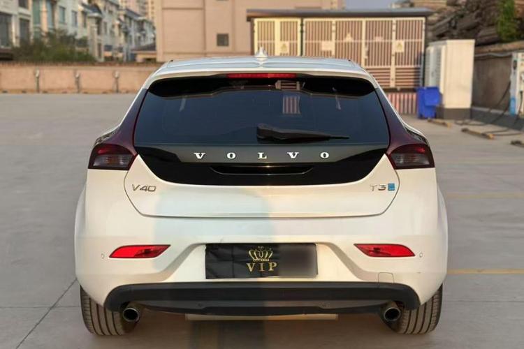 沃尔沃V40 2018款 T3 智尚版车身外观6004