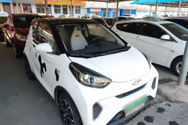 奇瑞新能源 小蚂蚁 2021款 20万蚁粉款 才气版 三元锂 301km车身外观3