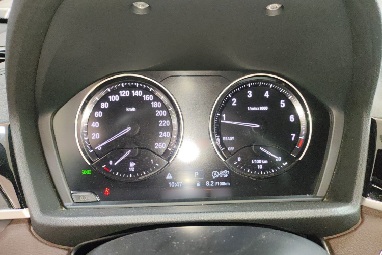 宝马X2 2020款 sDrive25i 领先型M越野套装局部细节14