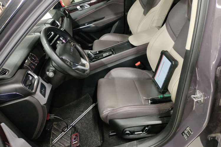 领克02 2019款 高能版 2.0T 自动两驱耀Pro版 国VI中控内饰19