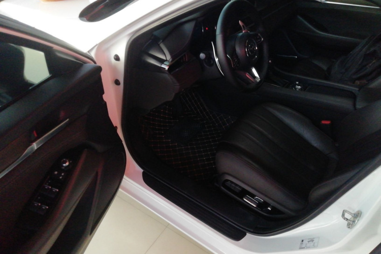 马自达 阿特兹 2020款 2.5L 蓝天尊崇版中控内饰20