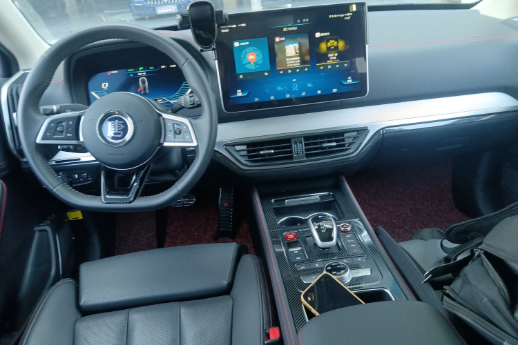 比亚迪 唐新能源 2018款 DM 2.0T 全时四驱智联创世版 7座 国V中控内饰12