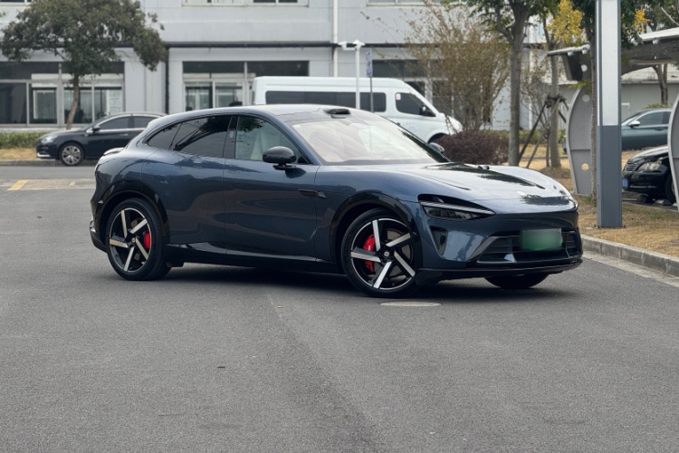 小米汽车 小米YU7 2025款 超长续航高性能四驱Max版车身外观6005