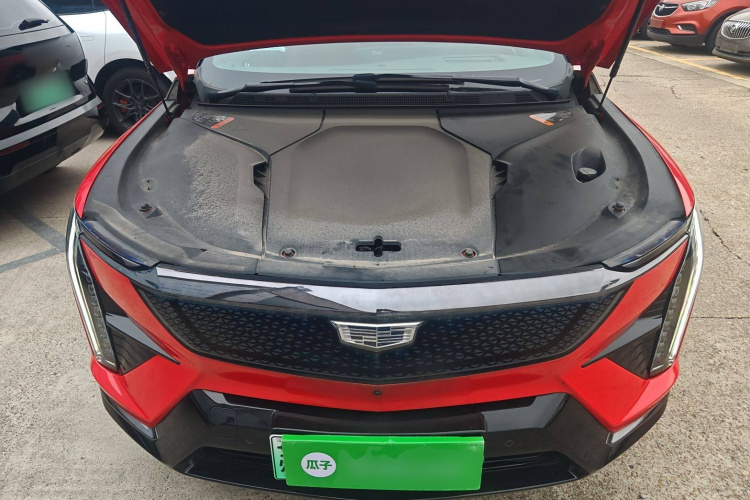 凯迪拉克 IQ傲歌 2024款 四驱长续航版机舱底盘24