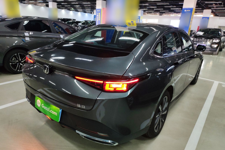 长安 逸动 2024款 1.5T GDI自动 旗舰型车身外观6005