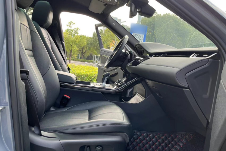 路虎 揽胜极光 2020款 249PS R-DYNAMIC SE 运动科技版中控内饰7004