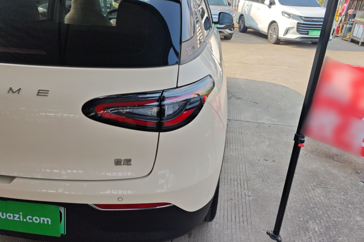 吉利银河 星愿 2025款 UP 410km 探索版车身外观9