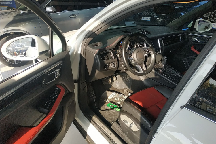 保时捷 2017款  Macan S 3.0T中控内饰7003
