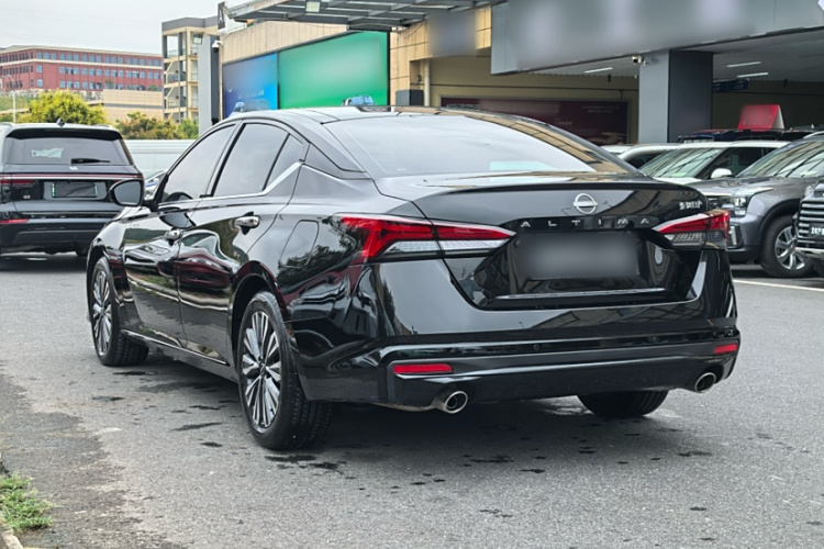 日产 天籁 2022款 2.0L XL-TLS 悦享版车身外观6003