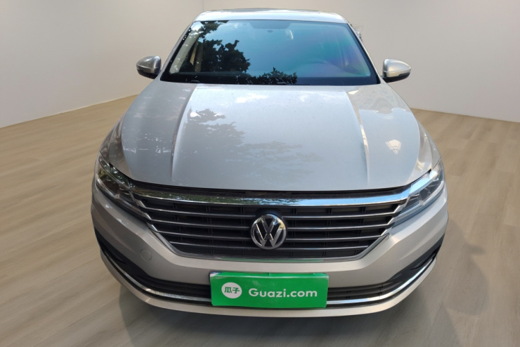 大众 朗逸 2018款 1.5L 自动舒适版 国V车身外观2