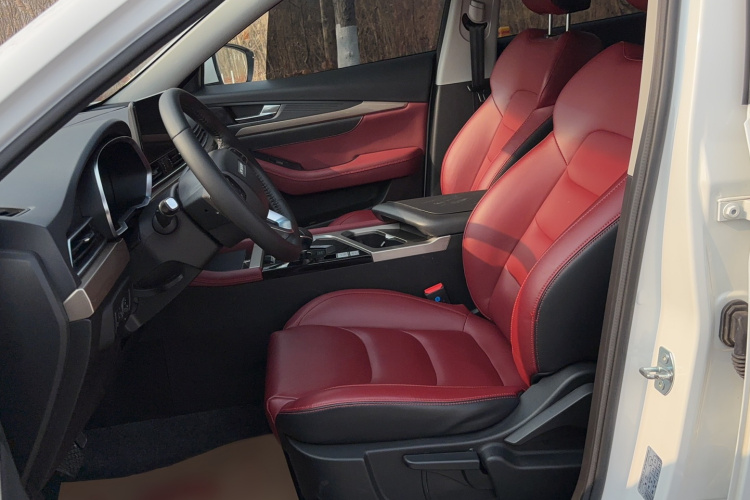 捷途X70 2023款 1.5T DCT超越PRO+版 5座局部细节19