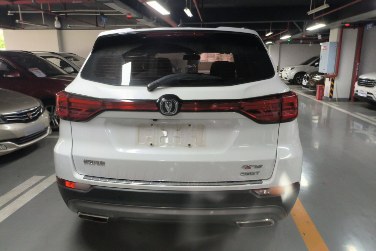 长安CS75 2020款 280T DCT豪华型 国VI车身外观6