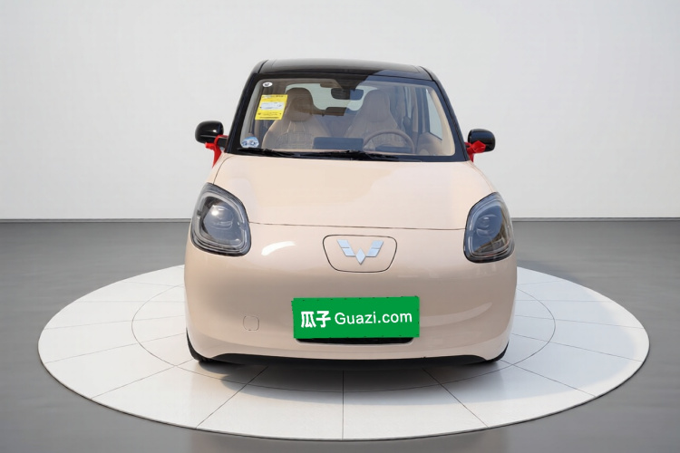 五菱汽车 宏光MINIEV 2025款 四门版 臻享+款车身外观2