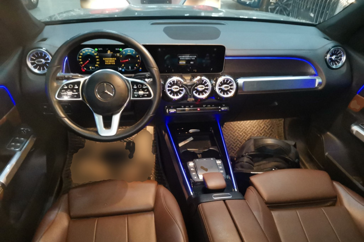 奔驰GLB 2020款 GLB 180 时尚型中控内饰7002