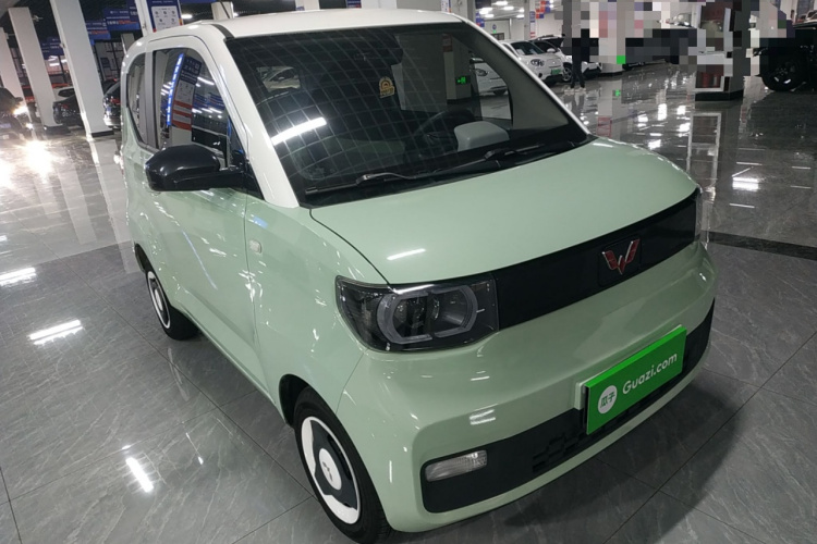 五菱汽车 宏光MINIEV 2021款 马卡龙臻享款 磷酸铁锂车身外观3