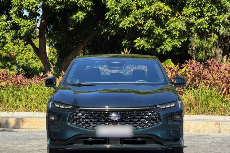 福特 蒙迪欧 2023款 1.5T E-混动 ST-Line车身外观6008