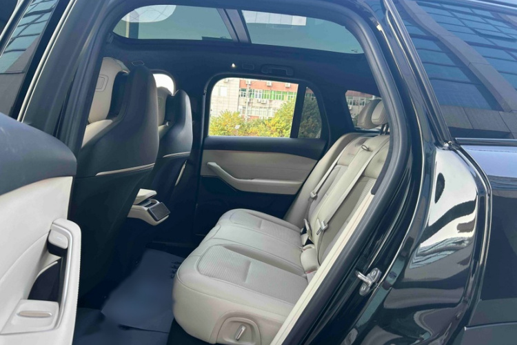 蔚来ES6 2023款 75kWh车身外观6003